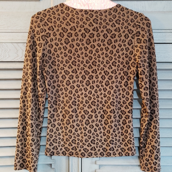 🤎Women's Leopard Print Top, Tan & Black, Size S, Gently Worn🤎 - Picture 2 of 4
